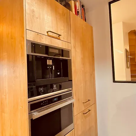 Homestay Lumineux Avec Jardin Et Jacuzzi - Parentale - Full Ac - Proche - Cdg - Stade De France - Parc Des Expositions Le Blanc-Mesnil