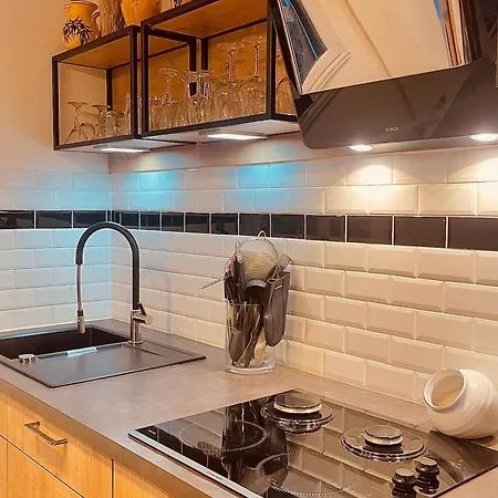Lumineux Avec Jardin Et Jacuzzi - Parentale - Full Ac - Proche - Cdg - Stade De France - Parc Des Expositions * Le Blanc-Mesnil